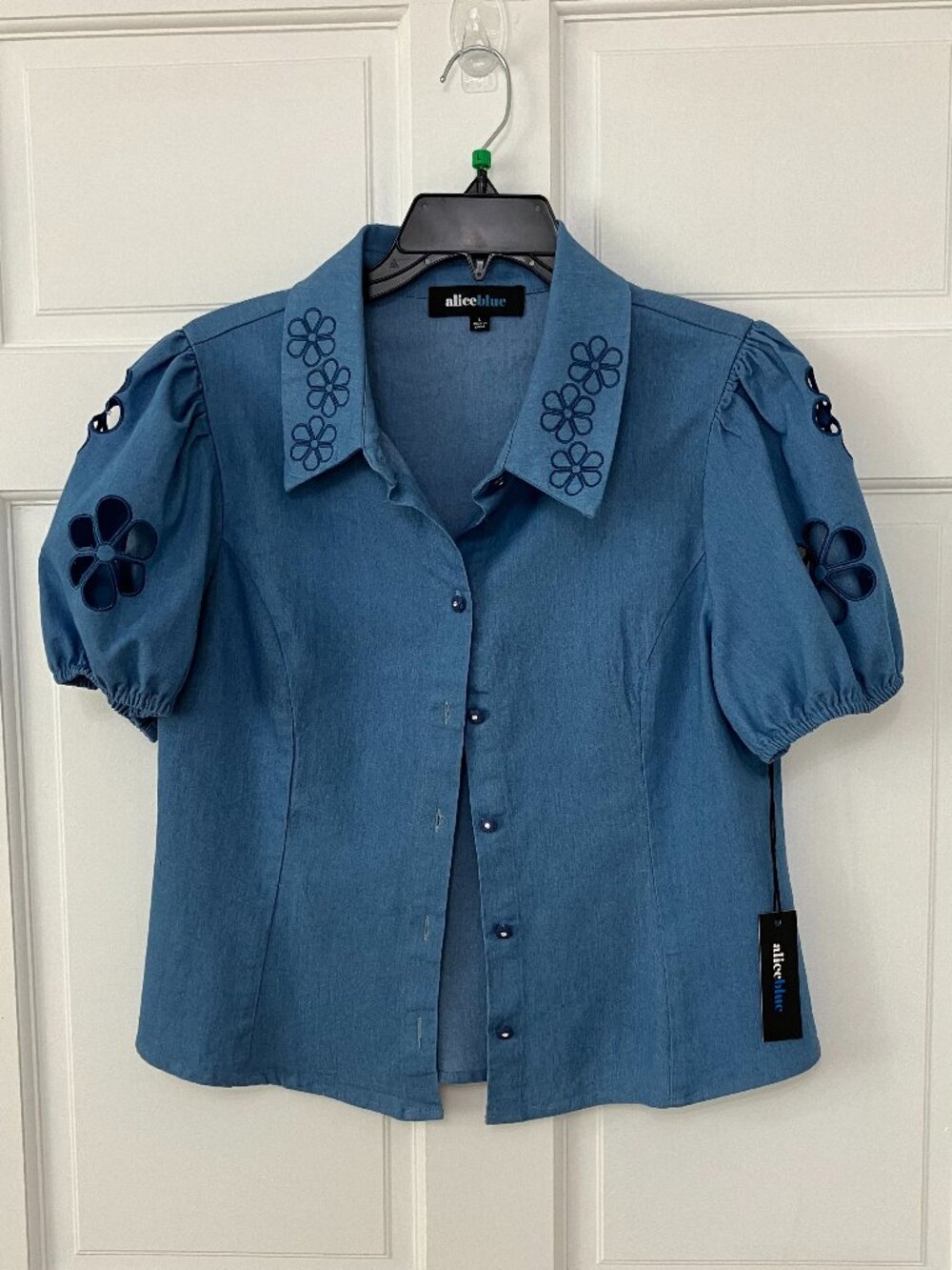 Alice Blue Top Size Large